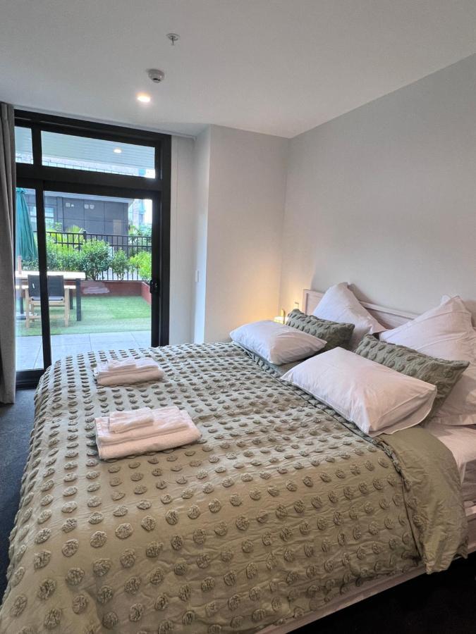 3 Bedroom Apartment In Newmarket Auckland Extérieur photo