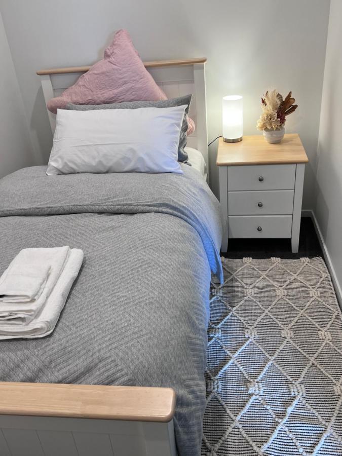 3 Bedroom Apartment In Newmarket Auckland Extérieur photo